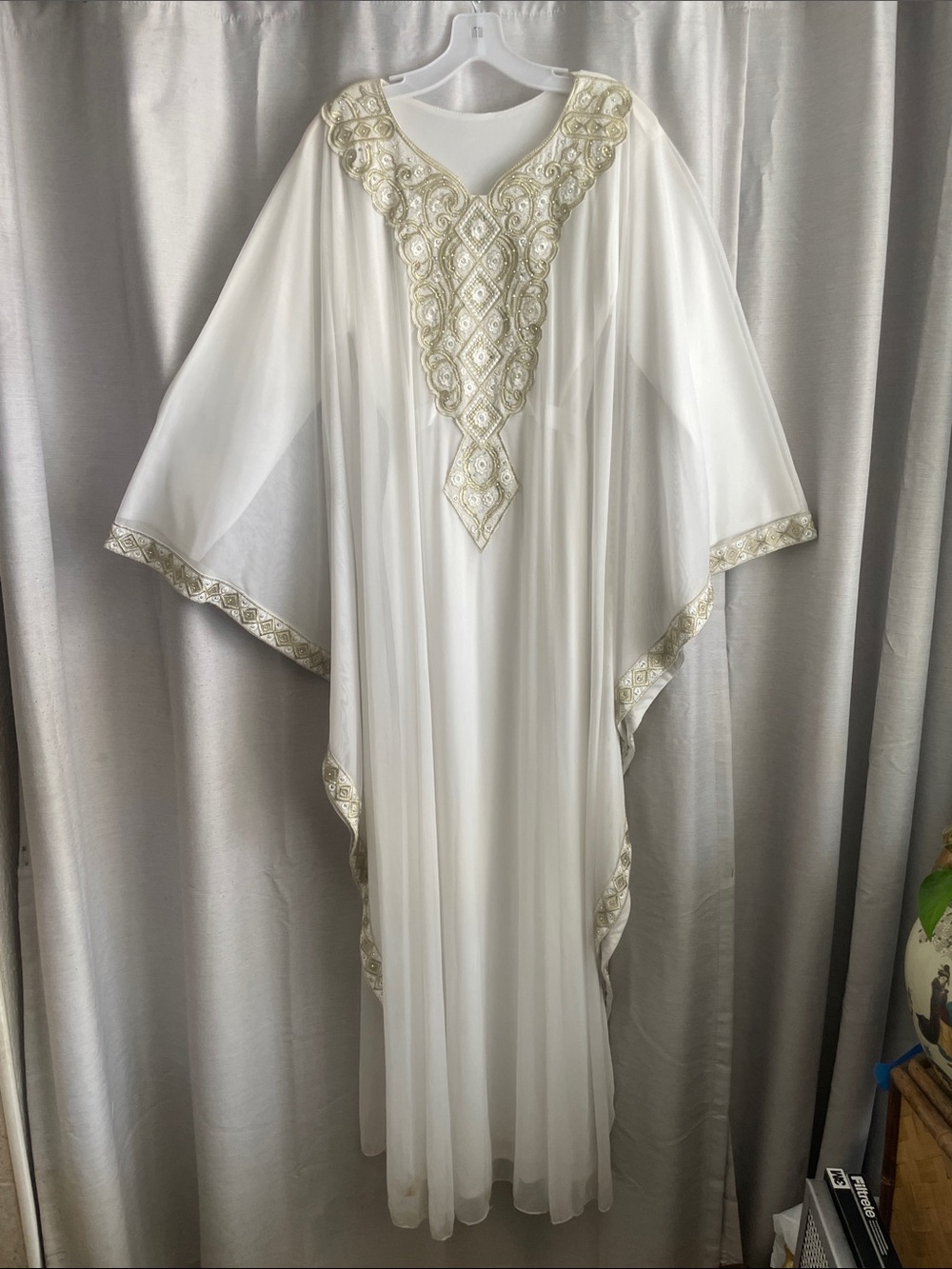 Source Unknown White Maxi Dress with Gold Embellishment